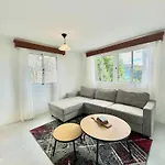 Дом отдыха The West House *