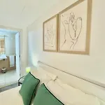 The West House Calheta (Madeira)
