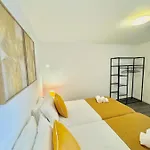 Semesterbostad The West House Calheta (Madeira)