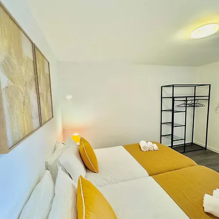 Semesterbostad The West House Calheta (Madeira)