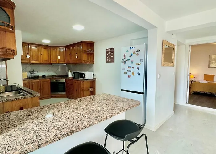 The West House Vakantiehuis Calheta (Madeira)